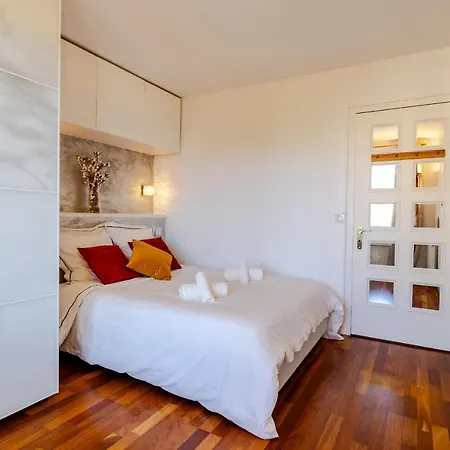 L'echappee Du 36 - 4 Dans Le Triangle D'or A 100m Du Lac, Parking Gratuit Apartment *