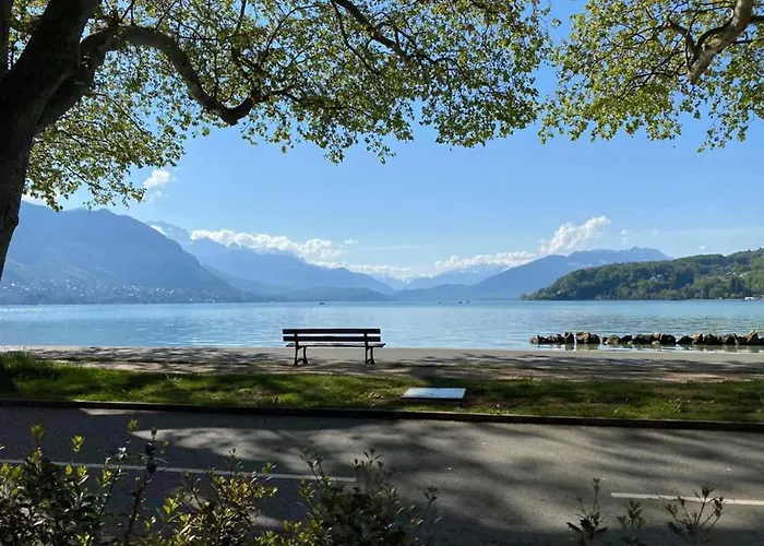 Lägenhet L'echappee Du 36 - 4 Dans Le Triangle D'or A 100m Du Lac, Parking Gratuit *